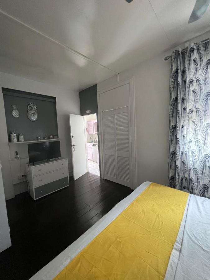 Beach Guest House Cleverdale Bridgetown Bagian luar foto